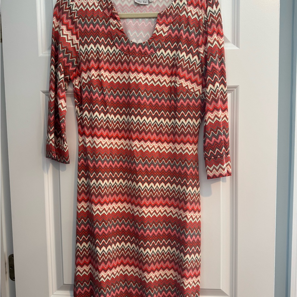Elegant Chevron Long Sleeve Dress